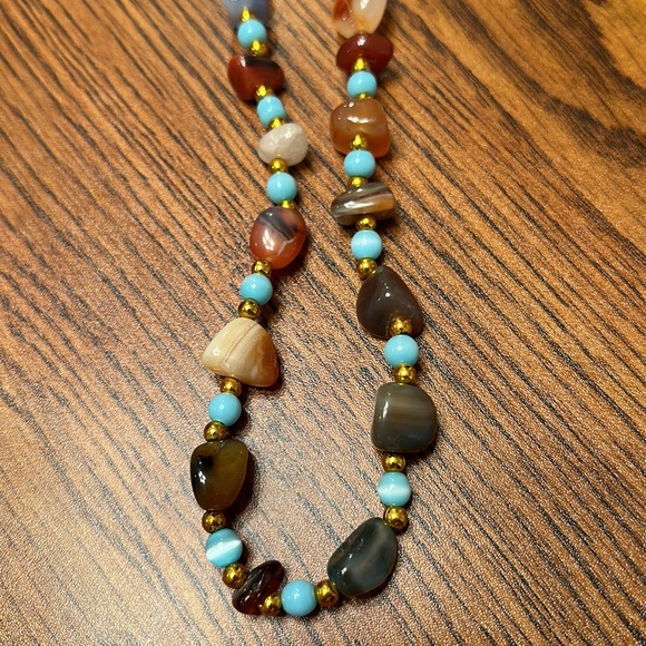 Beautiful Beaded Necklace - Picture 3 of 3